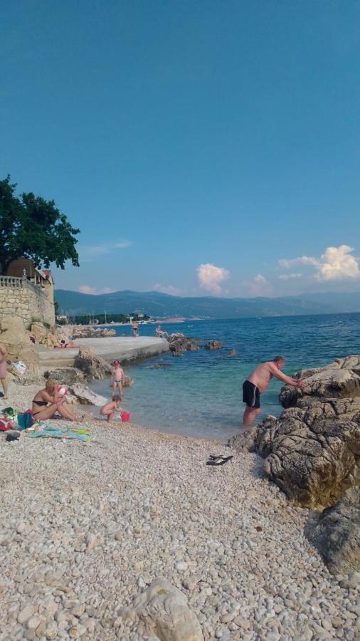 Holiday Home Domi Novi Vinodolski Luaran gambar
