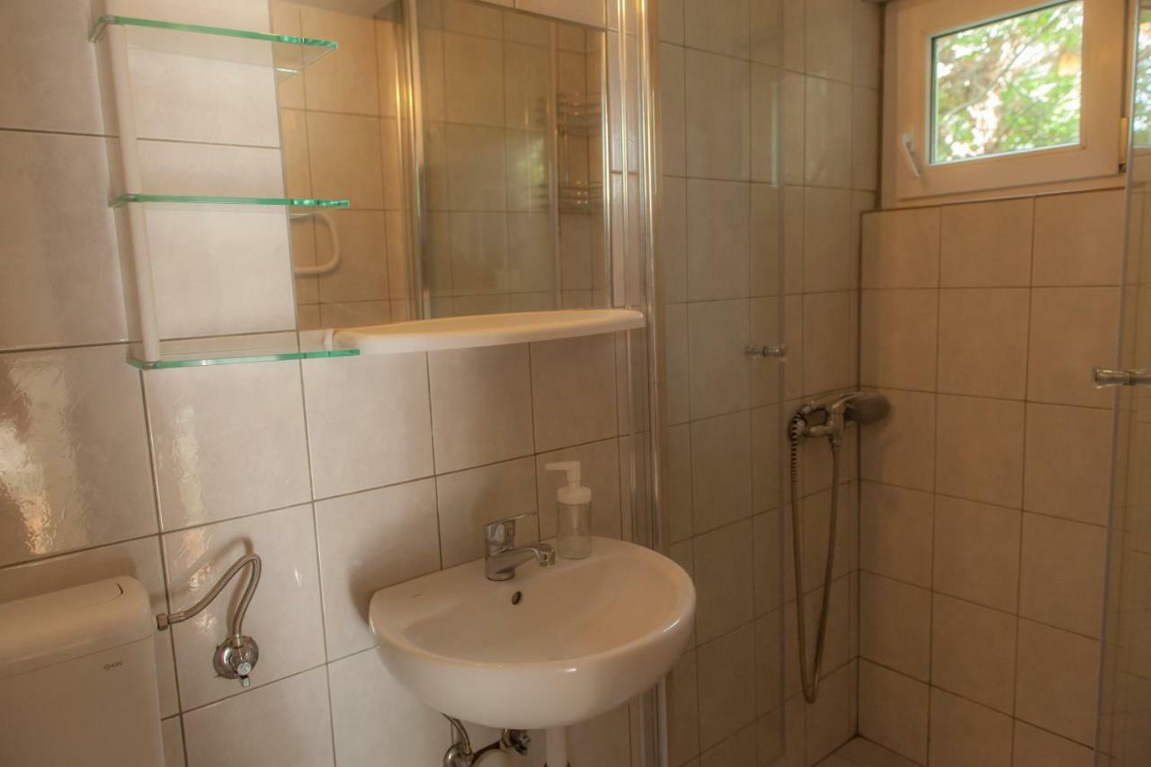 Holiday Home Domi Novi Vinodolski Luaran gambar